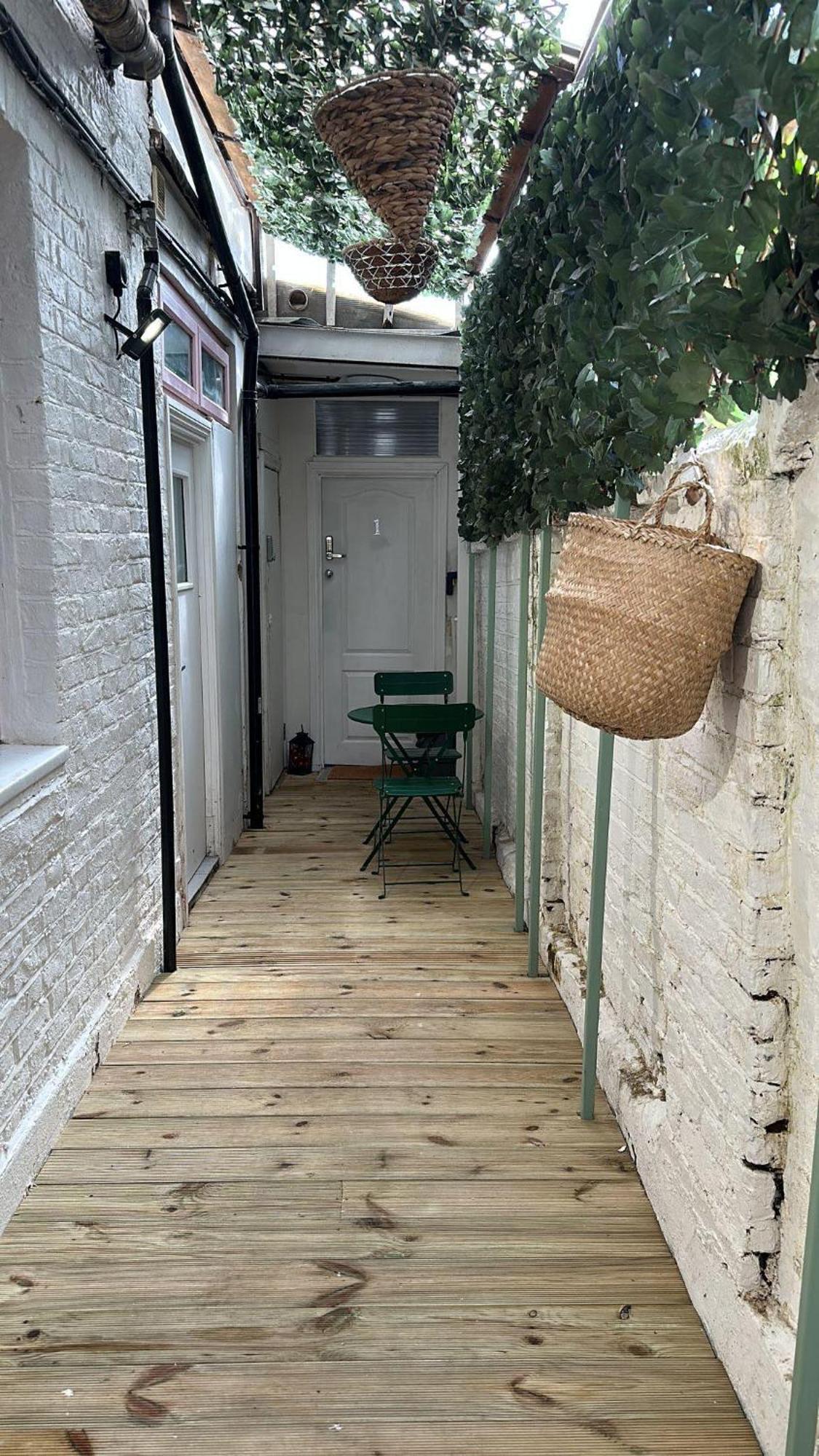런던 Acton High Street 아파트 외부 사진